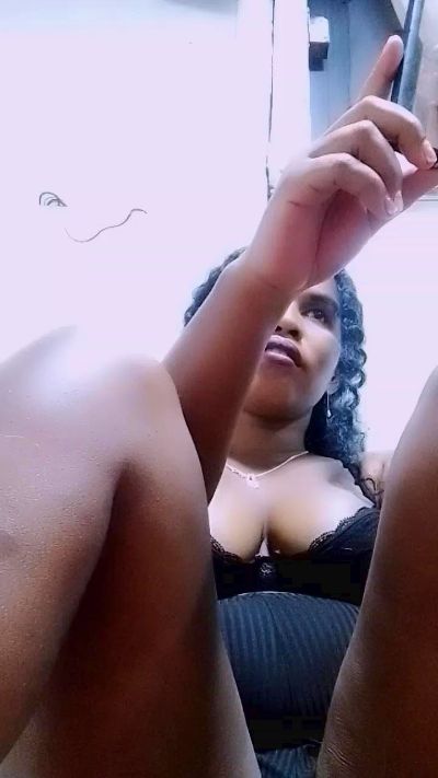 Antoinella34 Live Image