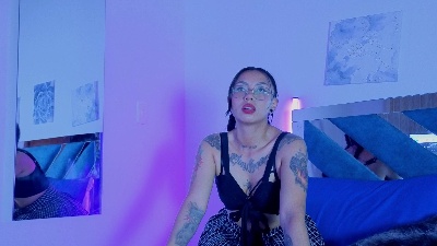Antonelaconely Live Image