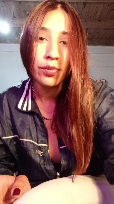 Cata_Brown Live Image