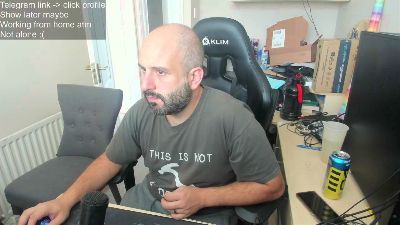 Degrade__Me Live Image