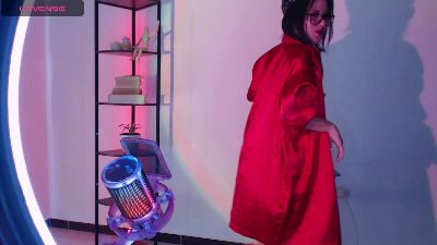 DomGiirl Live Image