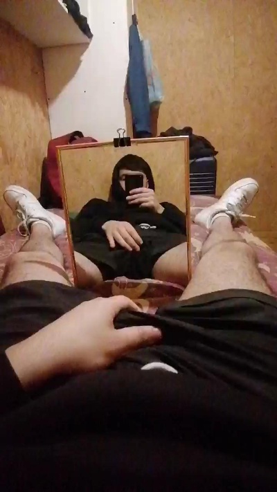 Joohn_1898 Live Image