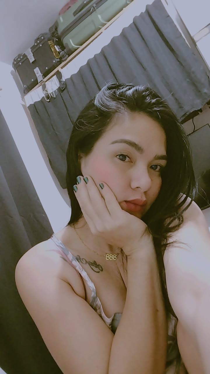 KellyBoomXOXO Live Image