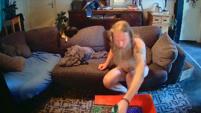 Make_me_hard_ Live Image