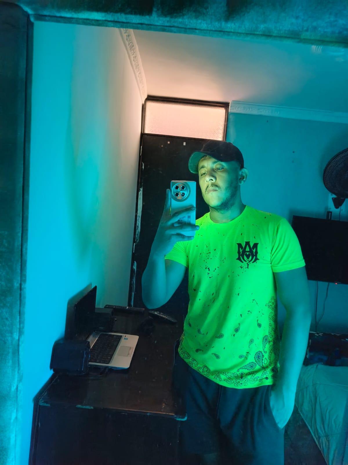 Misterjhons2 Live Image