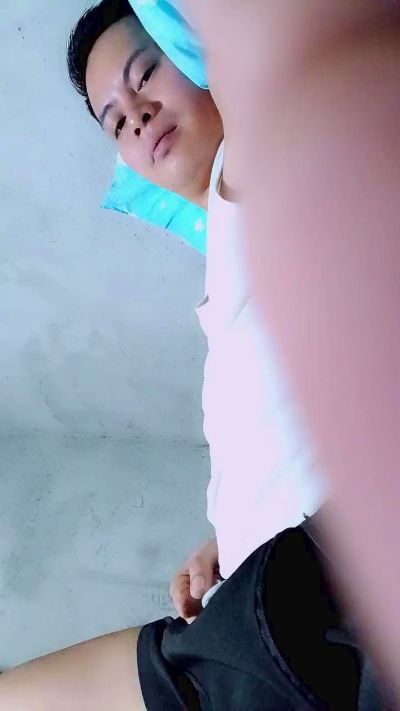 SingleDaddd Live Image