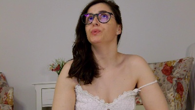 SophieeeRain Live Image