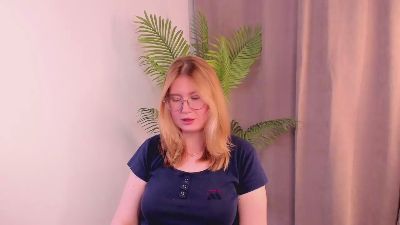 TereasaBucke Live Image