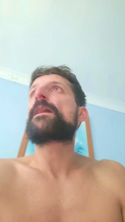 reecechown3 Live Image