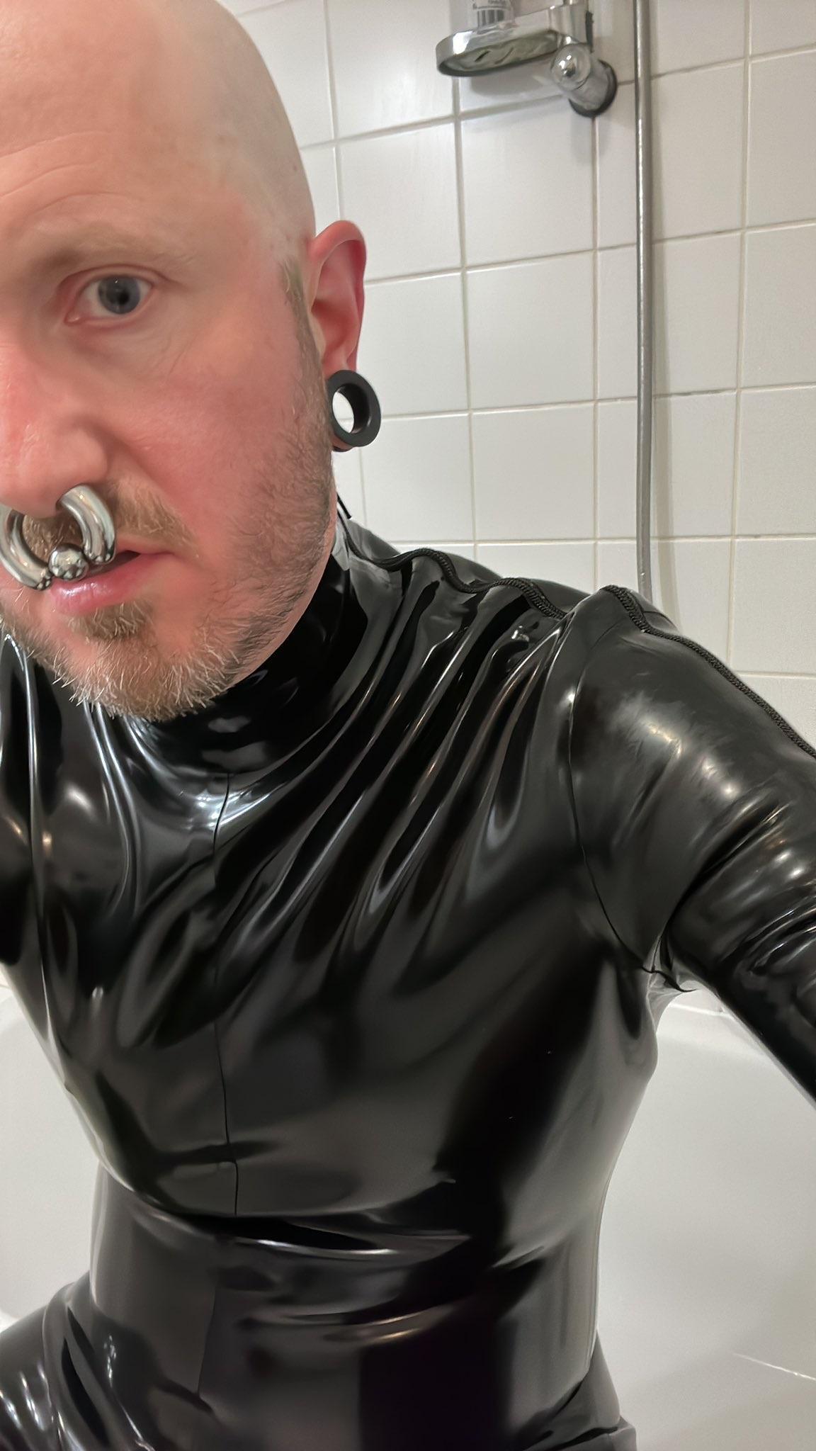 rubber_skate