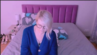 sabrinamac Live Image