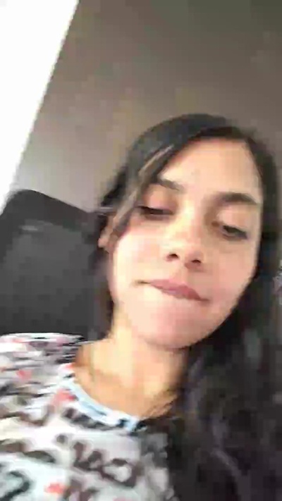 sweet_scarlett_ Live Image