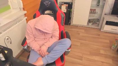 tonibiteen21 Live Image