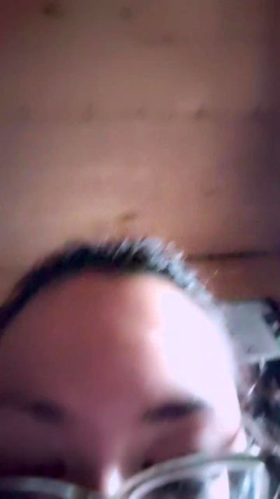 AnnaPrincesse_ live from United States