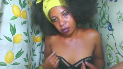 Antoinette35 live from Madagascar