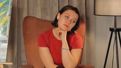 BrandeeLacoss live from Poland
