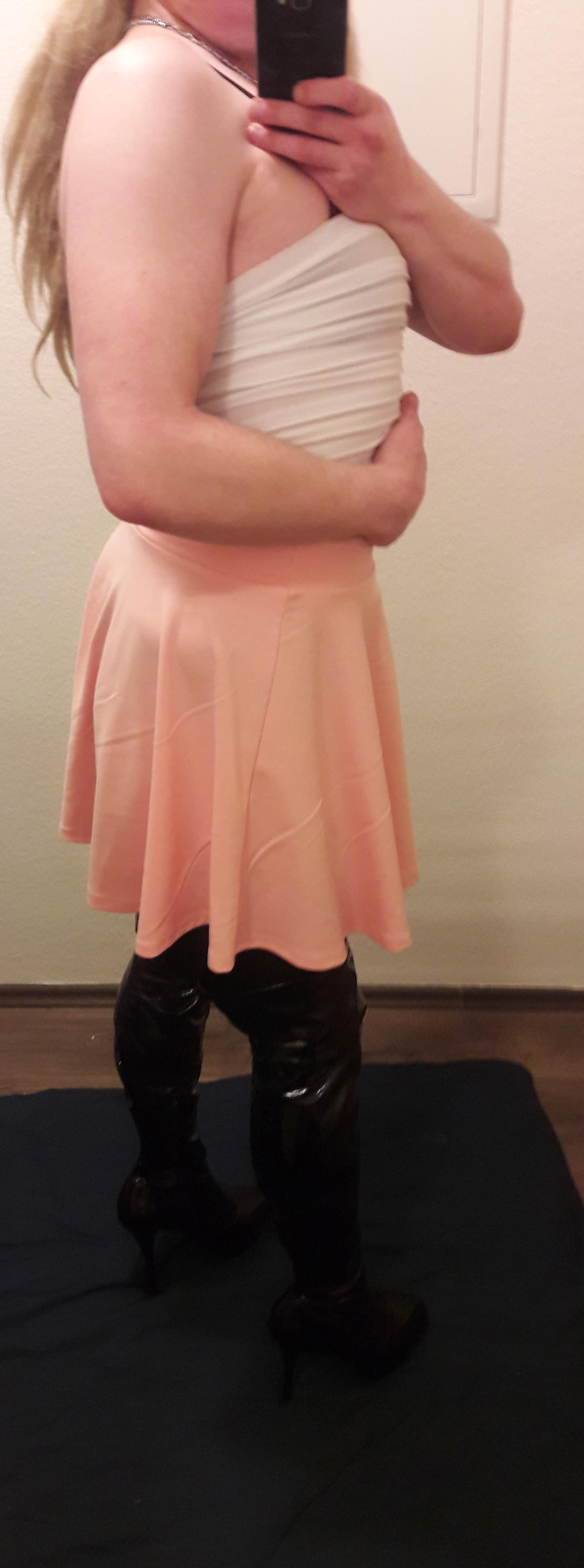 Crosdresssandra live from Germany