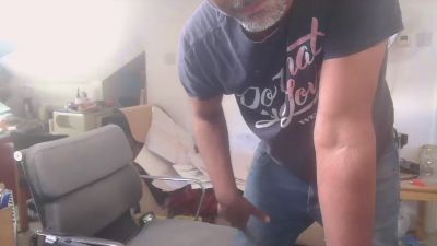 D_W_Londonboy live from United Kingdom