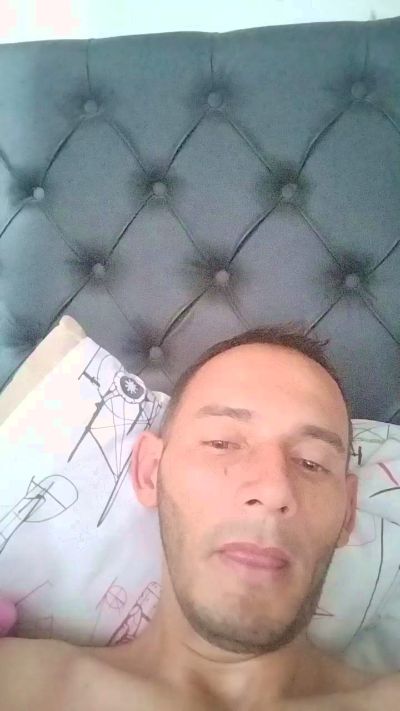 Daviddfg live from Colombia