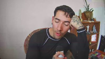 Dylan_benett_ live from Venezuela