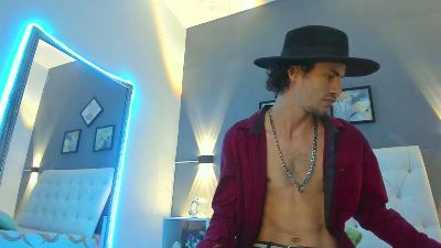 EliasSnow live from Colombia