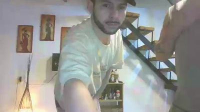 Elijuan live from Argentina