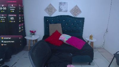 Emily_F_W live from Colombia