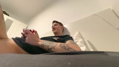 Hi_Danny live from France