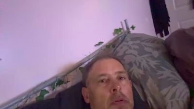 HungStu8 live from Australia