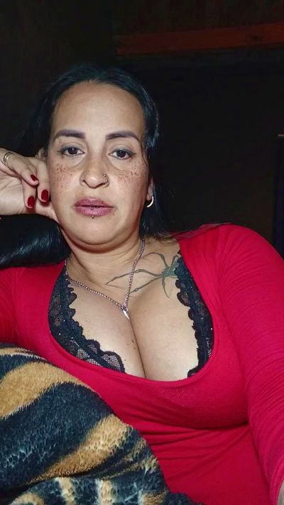 Isabellabella7 live from Argentina
