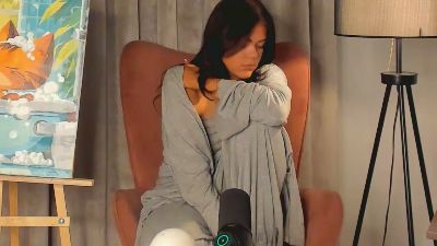 JessiaHiraki live from Poland