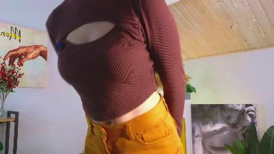 KelseyCanepa live from France
