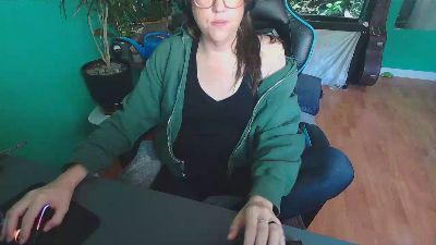 KushandKink live from Canada