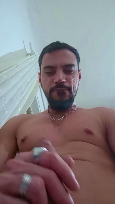 Leobitencourt live from Brazil