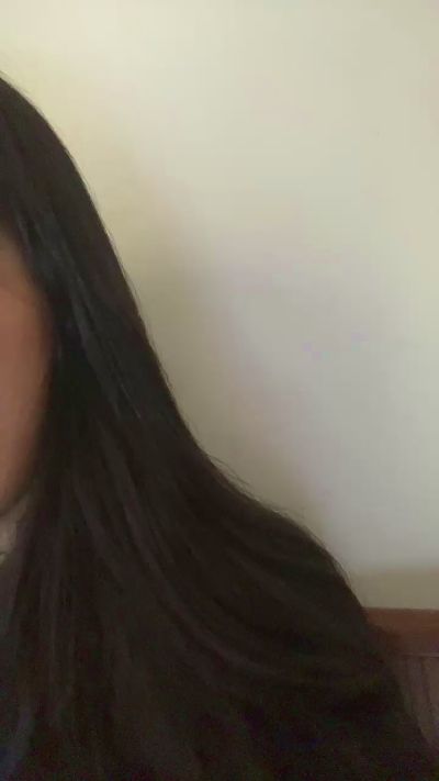Livia777 live from Brazil