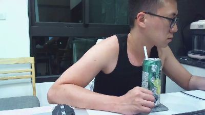 LonelyMen555 live from Taiwan