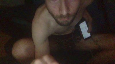 Max_nutt live from United Kingdom