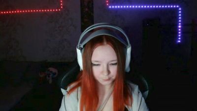 MozellaKlyn live from Netherlands