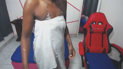 NatashaBrunette live from Colombia
