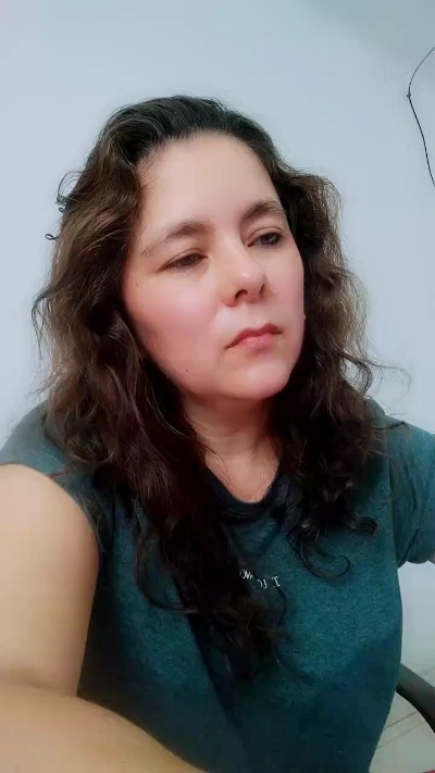 Rose_milff live from France