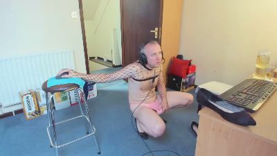 SexyBallerina live from United Kingdom