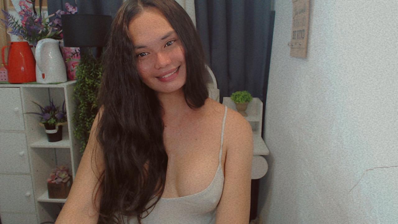 Slutty0826 live from Philippines