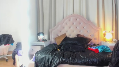 SquirtyAlisa live from Italy