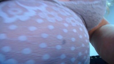 URSULAWHITE69 live from Colombia