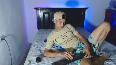 abrahamm25 live from Venezuela