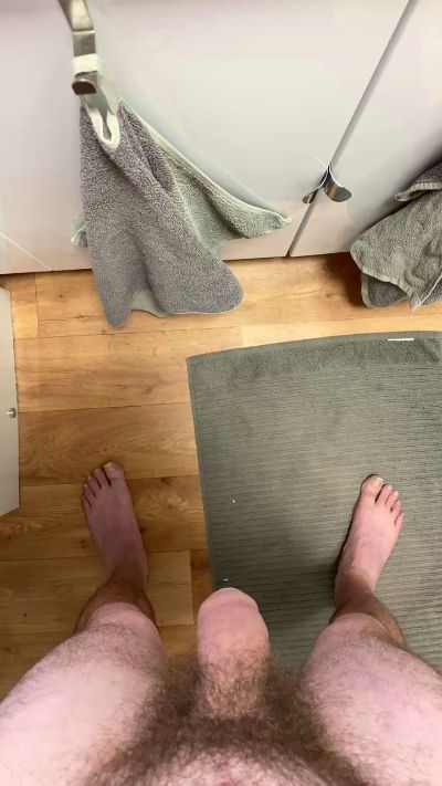 bonker82 live from United Kingdom