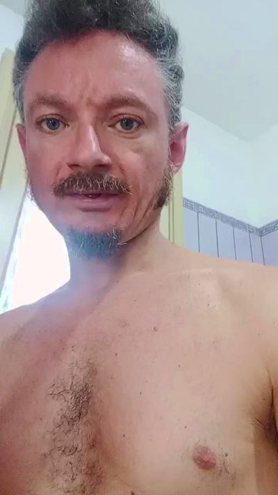 fresch81an live from Italy