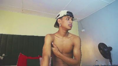 jhos_padill live from Colombia