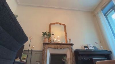 jules_demastre live from France