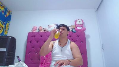 king_hotter_ live from Colombia